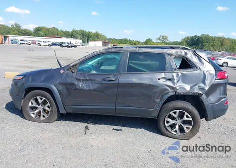 2016 Jeep Cherokee Trailhawk из США, поврежденный, VIN 1C4PJMBB0GW309489